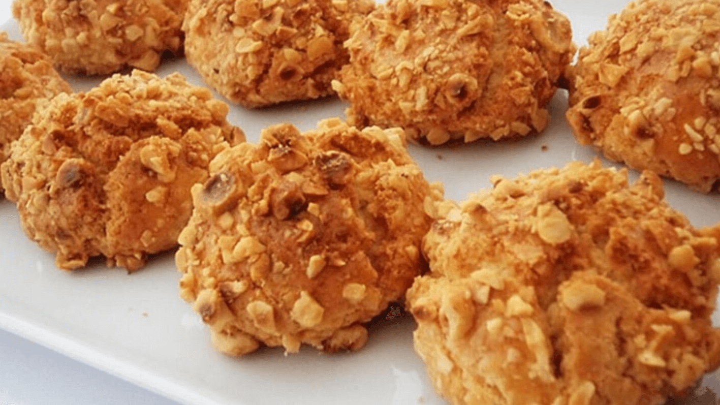 Nut Cookie