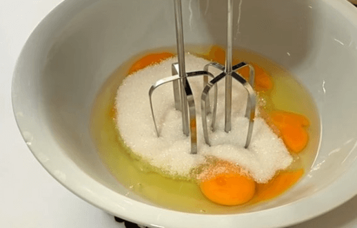 Turkish Semolina Cake (Revani) step 2